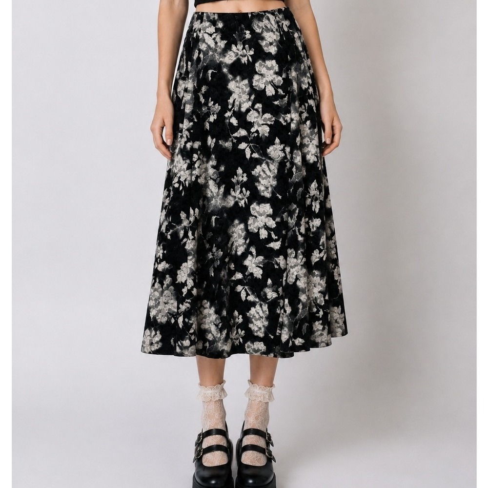Jones NY Midi Skirt XL Black White Floral Lace Y2K Whimsigoth Fairy Emo Punk - Picture 1 of 6